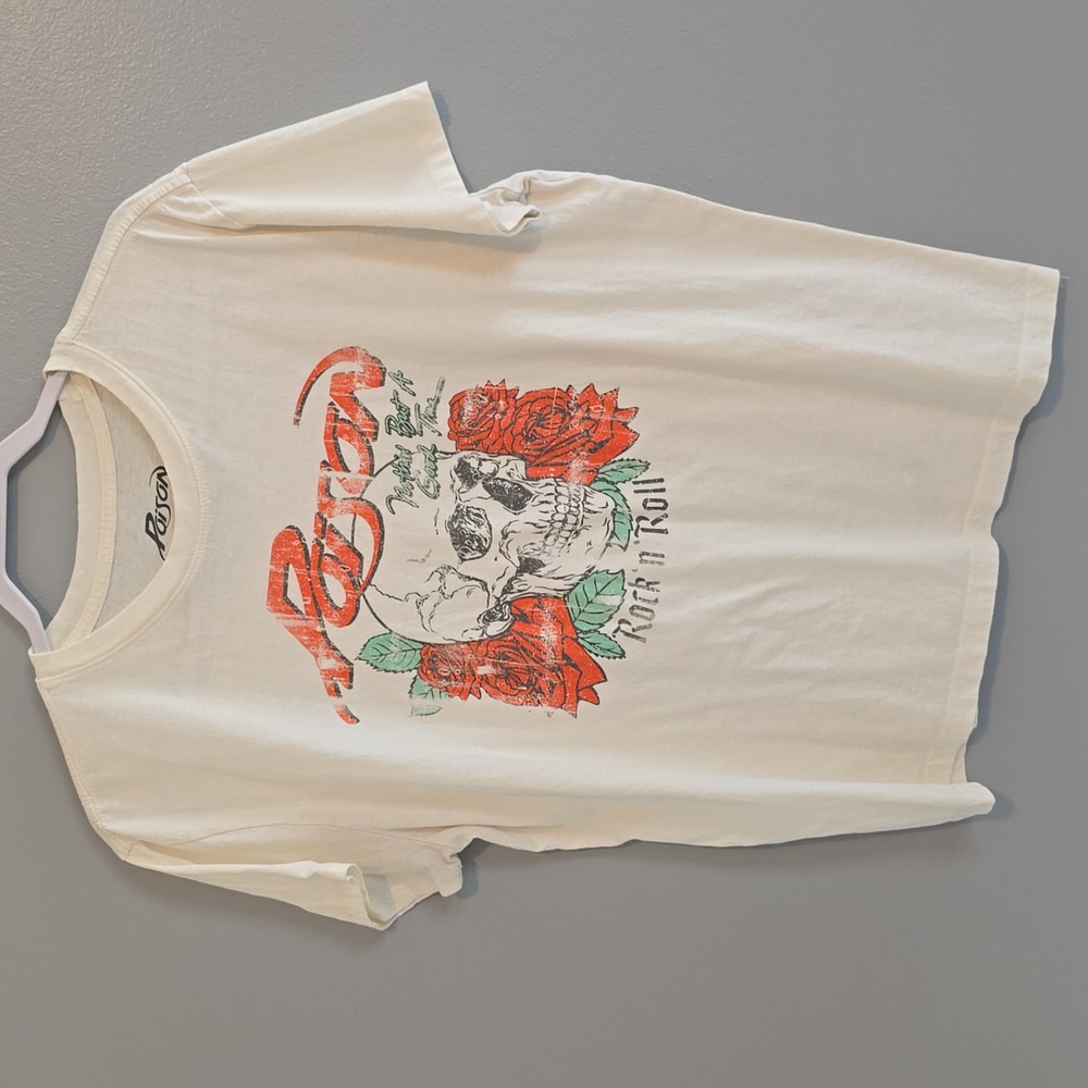 Poison graphic tee